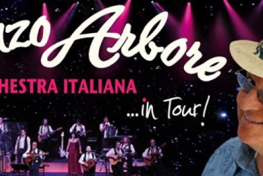 Renzo Arbore e l'Orchestra Italiana a Lecce per la festa di Sant'Oronzo