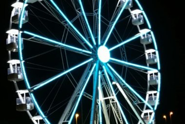 Anche i diversamente abili sulla ruota panoramica