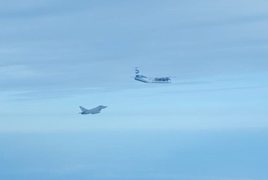 Due caccia italiani intercettano e scortano fino a Fiumicino un Antonov ucraino