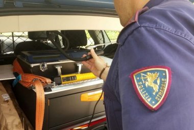 Guida in stato di ebrezza, la Polizia intensifica i controlli