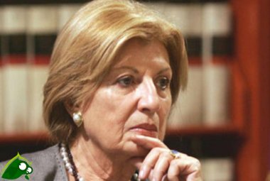 Adriana Poli Bortone contro i pentastellati salentini