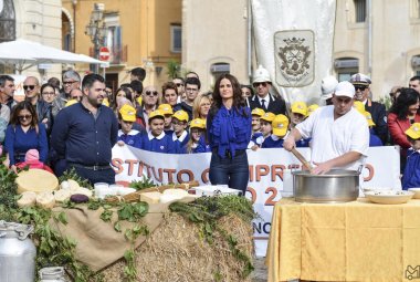 Mezzogiorno in famiglia, Galatina alla ricerca della quarta vittoria