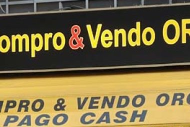 Niente giudizio per direttissima per la domestica galatinese accusata di furto. Dubbi sulla flagranza del reato