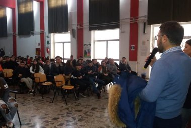 Battere il cyberbullismo si deve e si può