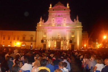 A Soleto "I Concerti del Chiostro", a Galatina solo apatia amministrativa