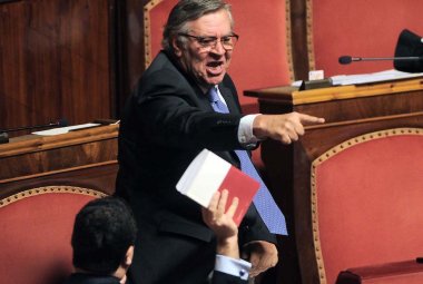 "Il trasferimento da Galatina a Decimomannu della fase di addestramento avanzata dei piloti militari italiani e stranieri ci sarà ma il 61° Stormo verrà potenziato"