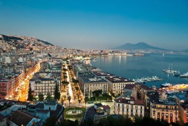 "Criptocorruzione 2.0", sei arresti e decine di indagati a Napoli