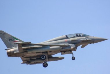 Caccia italiano intercetta aereo civile che aveva perso i contatti radio