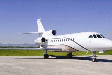 Militare dell'Esercito Italiano affetto da grave malattia trasportato a New York da un Falcon dell'Aeronautica 