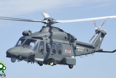 Precipita in un burrone con il parapendio, lo salva elicottero dell'Aeronautica Militare