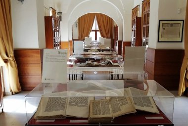 Unisalento, “Dove la conoscenza si mostra: rarità bibliografiche e documentarie dalla biblioteca” 