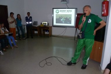 Associazione Polizia e Showy Boys insieme nelle scuole 