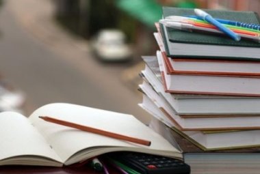 Libri gratuiti a scuola, prorogato al 23 ottobre il termine per la domanda