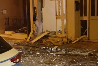 Esplosione in via Modena, paura nella notte a Galatina