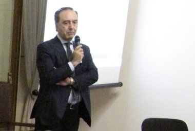 "Un pensiero spesso contrastante, qualche volta accondiscendente"