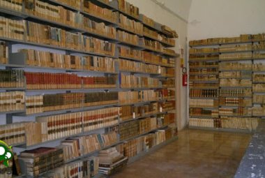 San Valentino con un libro in Biblioteca