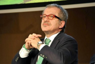 Tre libri nella prima rassegna di Pragmatica