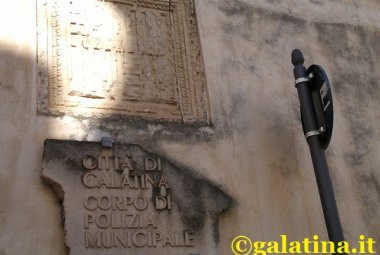 Li quai de la pignata li sape la Cucchiara ca li vota. Pubblicati i bandi per l'assunzione dei due nuovi dirigenti comunali