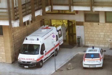 Trasferiti 13 pazienti da Copertino a Galatina per due nuovi casi di coronavirus