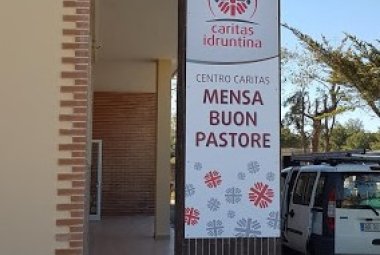 La mensa diocesana “Buon Pastore” di Galatina continua ad offrire pasti da asporto