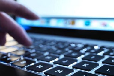 Truffe online a salentini, denunciate quattro persone