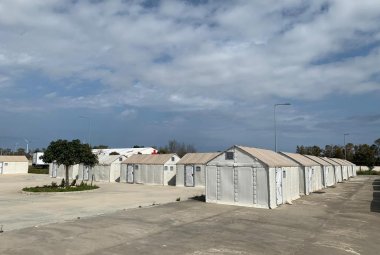 Allestite a Masseria Ghermi casette prefabbricate per i senzatetto di Lecce