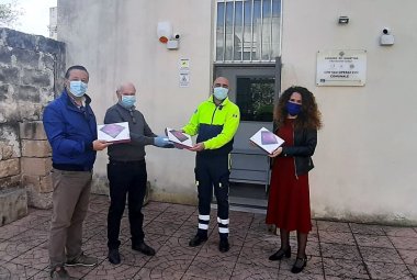 Donati agli studenti galatinesi alcuni tablet per la didattica a distanza