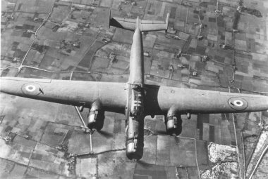 Il 25 Aprile nel ricordo di Cosimo Di Palma, eroico pilota salentino