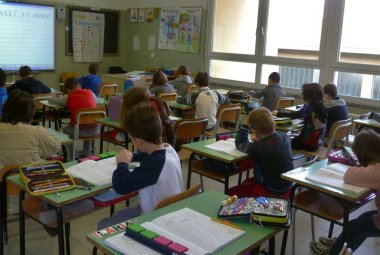 Sessantaduemila posti nella scuola, banditi i concorsi