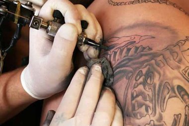 Consentite in Puglia dal 18 Maggio le attività di tatuaggio e piercing e dei centri per il benessere fisico 