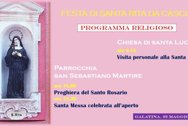 Una messa all'aperto davanti alla chiesa di San Sebastiano a devozione di Santa Rita da Cascia