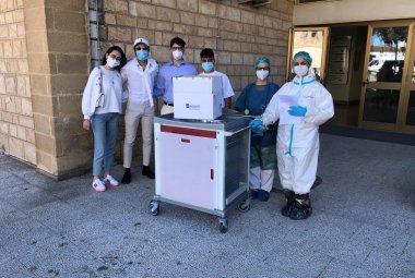 Un carrello porta defibrillatore per il Reparto di Malattie Infettive di Galatina