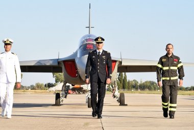 Il 61° Stormo di Galatina laurea 9 nuovi piloti