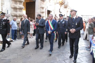 "La nostra festa con il tono sommesso di un periodo difficile"