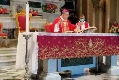 Fondata a Galatina una sartoria al servizio di cardinali, vescovi e presbiteri