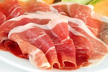 Obbligatoria l'indicazione dell'origine delle carni suine in prosciutti e salumi