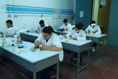 I nuovi odontotecnici dell'IISS Laporta/Falcone e Borsellino