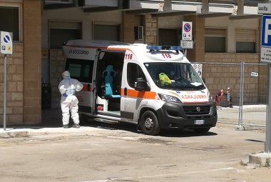 "Quanti posti di Terapia intensiva e sub intensiva sono stati attivati e sono effettivamente operativi nell'Ospedale di Galatina?"