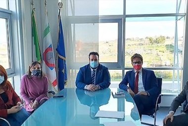 Per il M5s di Galatina è finito il tempo delle parole sull'ospedale