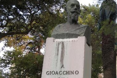 E Gioacchino perse la scuola e la 'T'