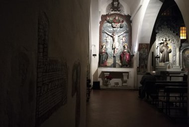 "Come contro un brigante, con spade e bastoni siete venuti a prendermi"