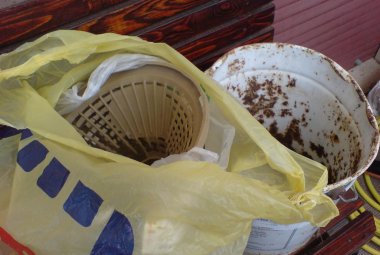 Raccolta differenziata. Il ferro non va più con la plastica?