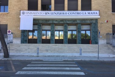 Unisalento aderisce alla campagna "Un lenzuolo contro la mafia"