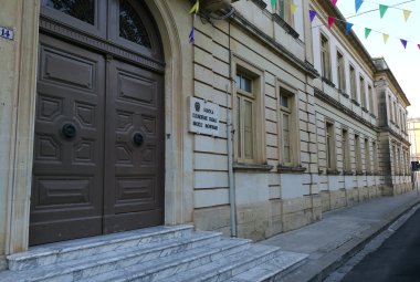 Lavori da fare nelle scuole comunali, Italia Viva prova a dare una mano al Sindaco di Galatina