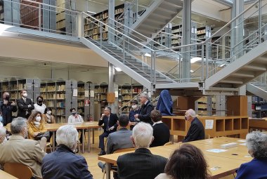 Svelato il busto di Teodoro Pellegrino nella Biblioteca interfacoltà di Unisalento