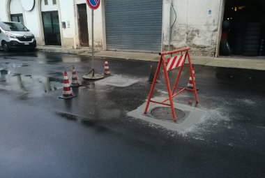 "La sistemazione in quota dei chiusini era già prevista nel capitolato d'appalto"