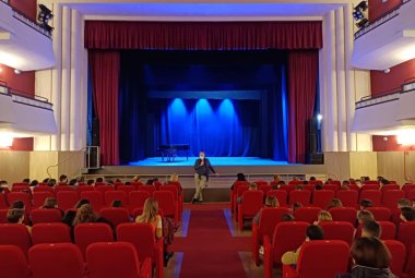 Un finanziamento ministeriale di 110000 euro per l'attività teatrale del Cavallino Bianco