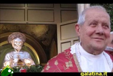 Intitolata a don Fedele Lazari l'ex palestra scoperta del Liceo Colonna (in via Cafaro)