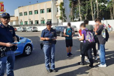 Giornata internazionale dei bambini scomparsi, a Lecce le iniziative della Polizia di Stato