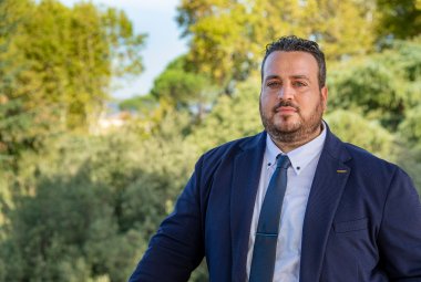 "L'inadeguatezza di stipendi e salari in Italia"